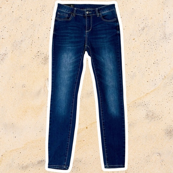 Armani Exchange Dark Blue Wash ‘Super Skinny Leg Jeans’ Women’s Size 30 Regular - Picture 1 of 11